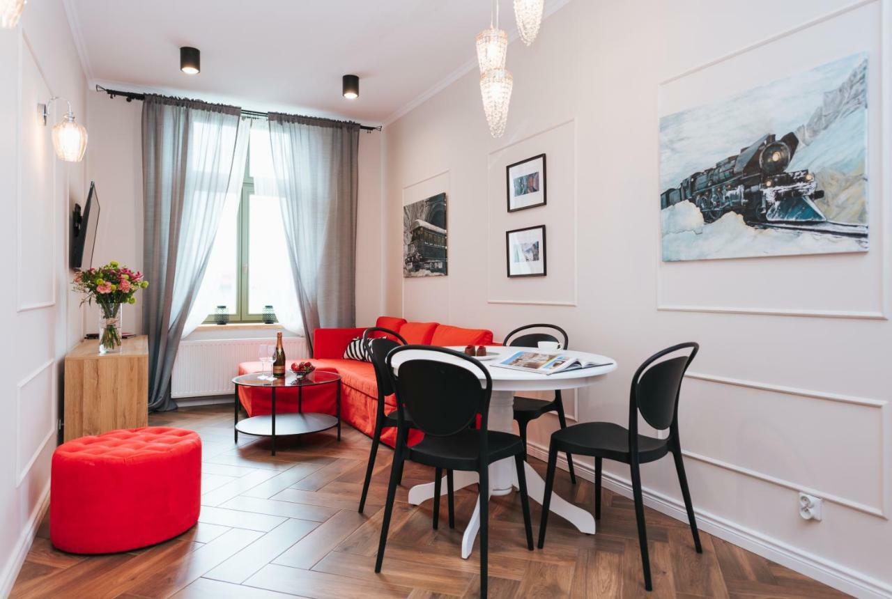 Movart Boutique Aparthotel Krakow Bagian luar foto
