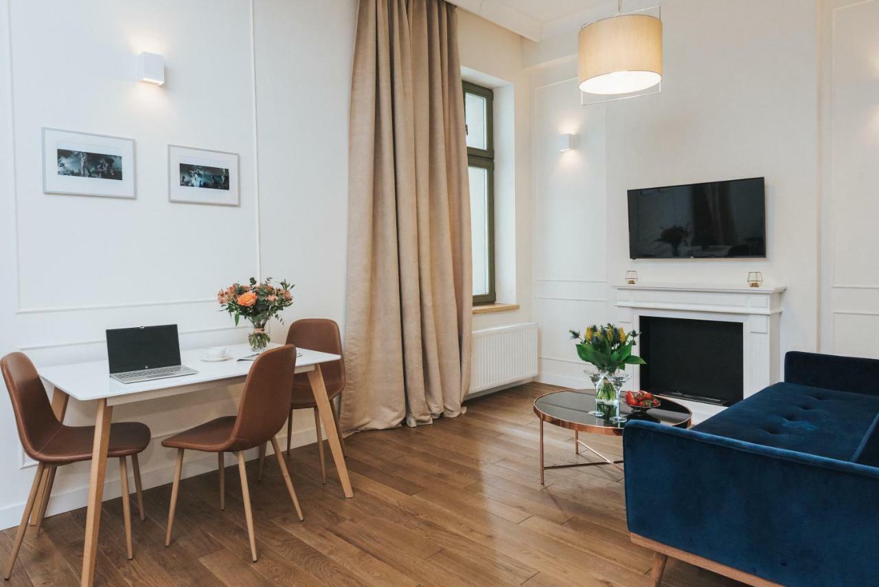 Movart Boutique Aparthotel Krakow Bagian luar foto